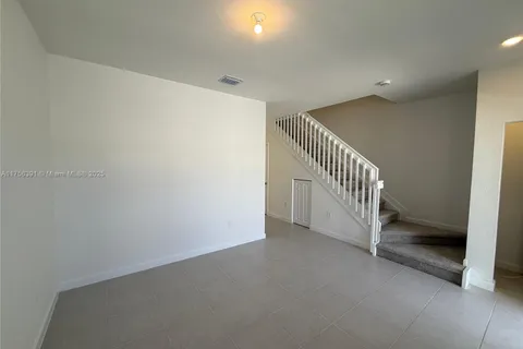 2851 SE 25TH RD, Homestead FL 33035