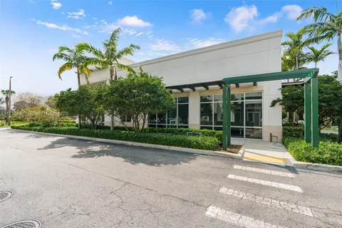 4690 N State Road 7 # 5511, Coconut Creek FL 33073