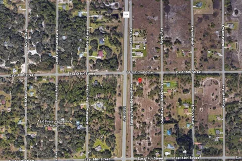 1420 Edward Ave, Lehigh Acres FL 33972