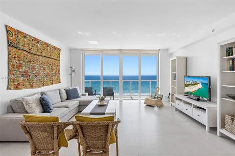 5601 Collins Ave # 812, Miami Beach FL 33140