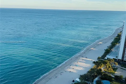 1830 S Ocean Dr # 3003, Hallandale Beach FL 33009