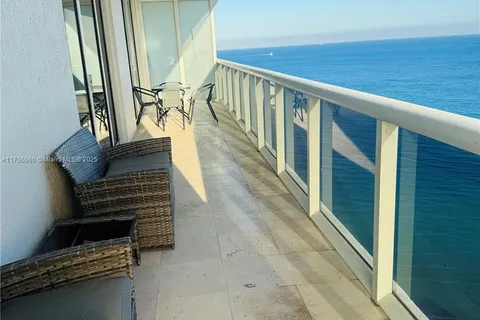 1830 S Ocean Dr # 3003, Hallandale Beach FL 33009
