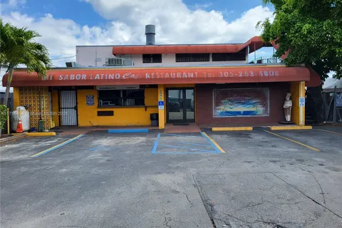 73rd Ave, Miami FL 33155