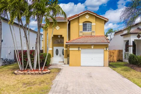 15623 SW 100th Ter, Miami FL 33196