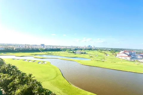 1755 E HALLANDALE BEACH BLV, Hallandale Beach FL 33009