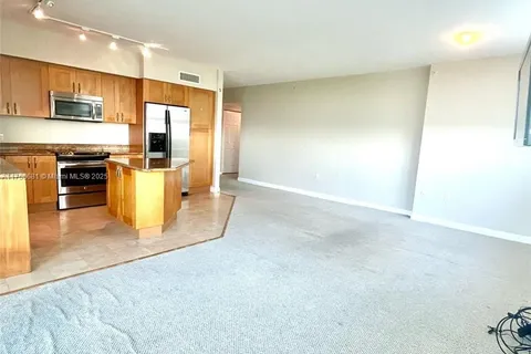 1755 E HALLANDALE BEACH BLV, Hallandale Beach FL 33009