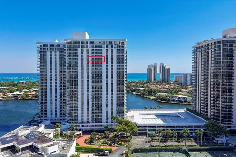 19707 Turnberry Way # 25C, Aventura FL 33180