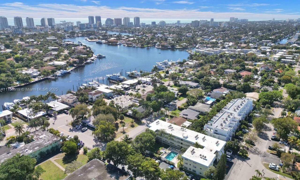 1900 NE 8th Ct # 306, Fort Lauderdale FL 33304