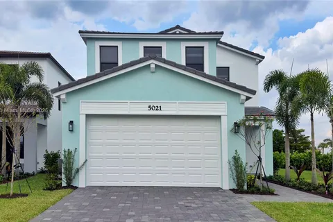 5021 Coquina Pl # 5021, Westlake FL 33470