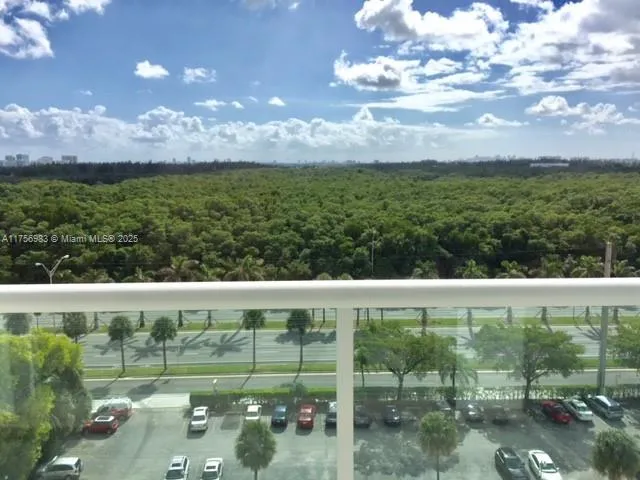 2841 NE 163rd St # 1112, North Miami Beach FL 33160