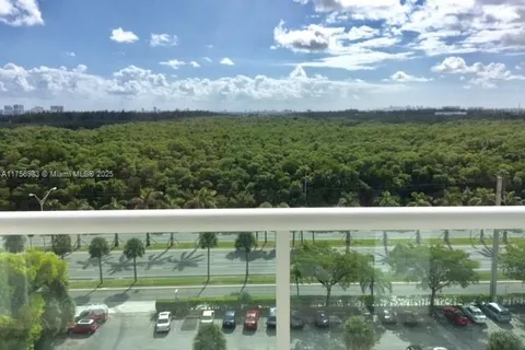 2841 NE 163rd St # 1112, North Miami Beach FL 33160