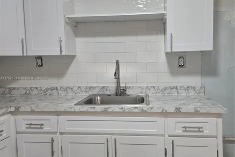 406 NW 5th Ave # 0, Hallandale Beach FL 33009
