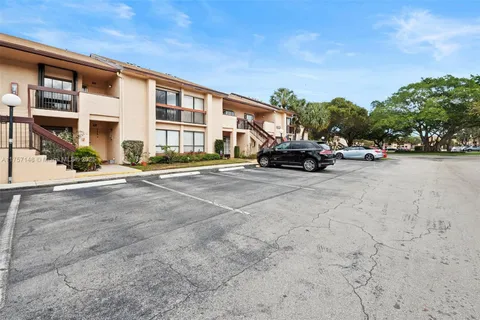 2347 SW 15th St # 66, Deerfield Beach FL 33442
