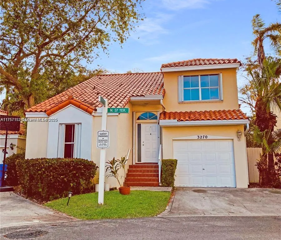 3270 N 37th Terr, Hollywood FL 33021