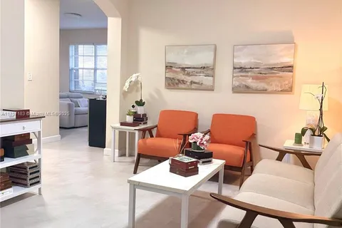9323 SW 227th St # 5, Cutler Bay FL 33190