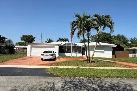 5369 Balsam Ter, Plantation FL 33317