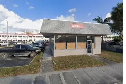 789 NW 37  Ave, Miami FL 33125