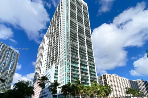 55 SE 6th St # 2210, Miami FL 33131