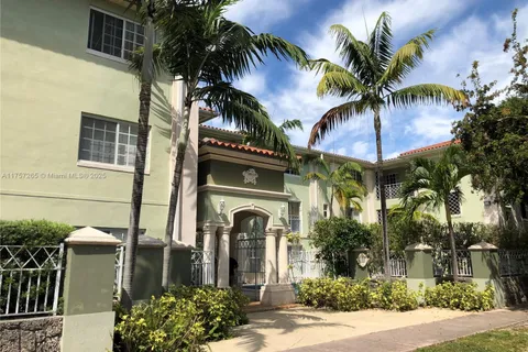 45 Antilla Ave # 2K, Coral Gables FL 33134