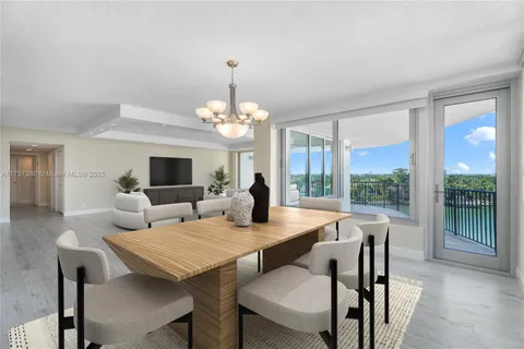 5660 Collins Ave # 7D, Miami Beach FL 33140