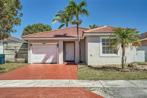 14207 SW 176th Ter, Miami FL 33177