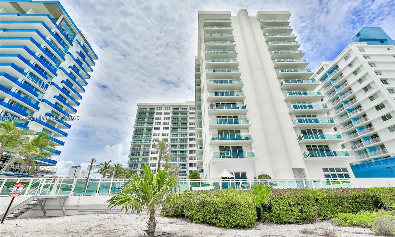 6917 Collins Ave # 511, Miami Beach FL 33141