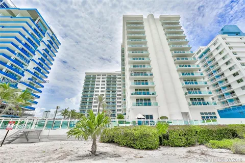 6917 Collins Ave # 511, Miami Beach FL 33141