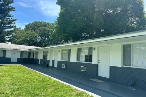 325 NE 2nd ST # 2, Hallandale Beach FL 33009
