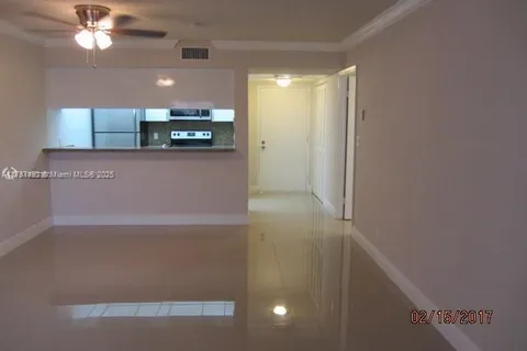 8100 Geneva Ct # 546, Doral FL 33166