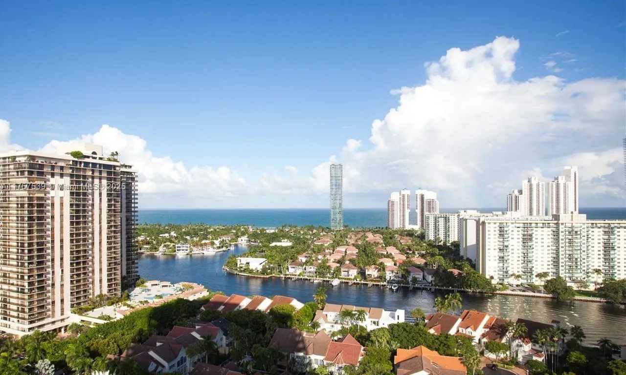 19500 Turnberry Way # 20F, Aventura FL 33180