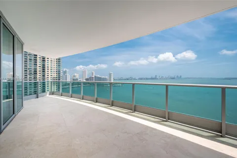 1331 Brickell Bay Dr # 1801, Miami FL 33131