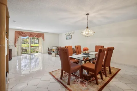 250 S Hollybrook Ter # 108, Pembroke Pines FL 33025