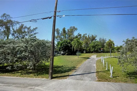 0 NW 22 Ave, Miami FL 33167