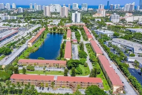 2790 NE 201 Terrace # H329, Aventura FL 33180