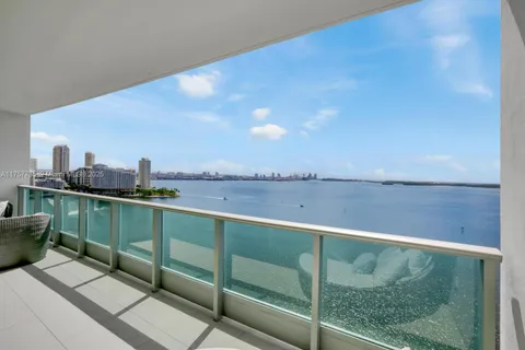 1331 Brickell Bay Dr # 1905, Miami FL 33131