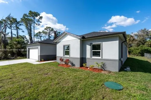 815 Sentinela Blvd, Lehigh Acres FL 33974