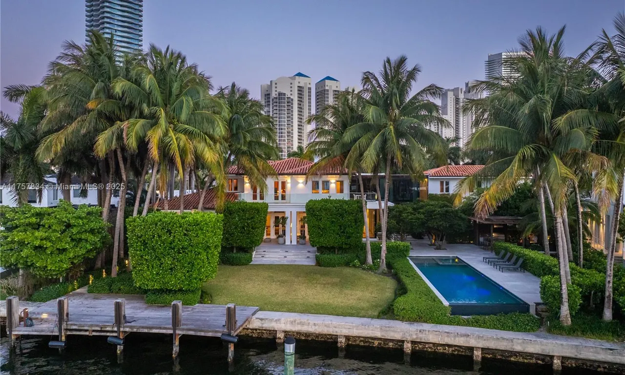 100 Golden Beach Dr, Golden Beach FL 33160