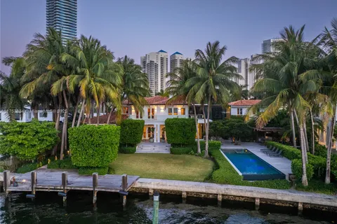 100 Golden Beach Dr, Golden Beach FL 33160