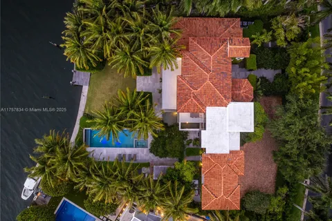 100 Golden Beach Dr, Golden Beach FL 33160