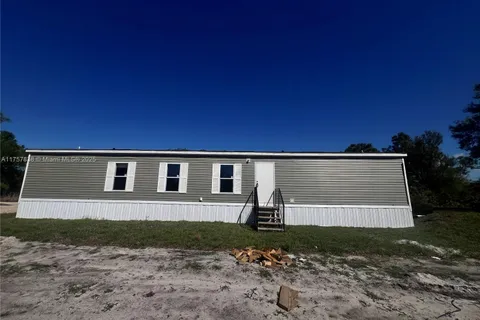 8414 Sweden Blvd, Port Charlotte FL 33982