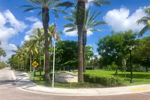 265-B Palm Ave, Miami Beach FL 33139