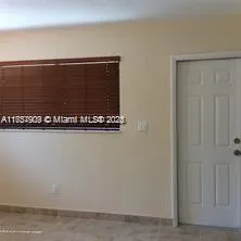 1324 NE 127th St # 12, North Miami FL 33161