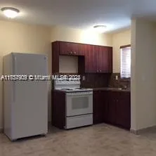 1324 NE 127th St # 12, North Miami FL 33161
