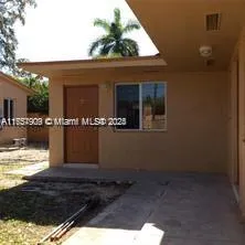 1324 NE 127th St # 12, North Miami FL 33161
