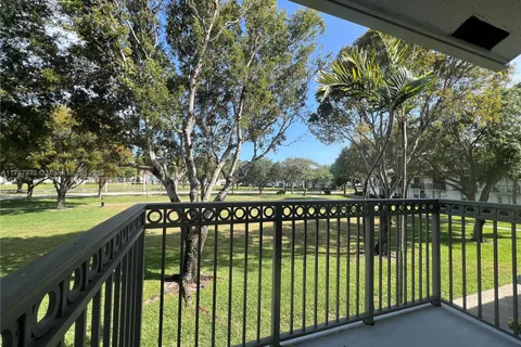 2056 ALTA MEADOWS LN # 2304, Delray Beach FL 33444