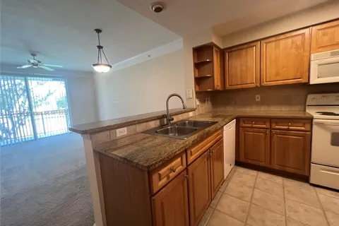 2056 ALTA MEADOWS LN # 2304, Delray Beach FL 33444