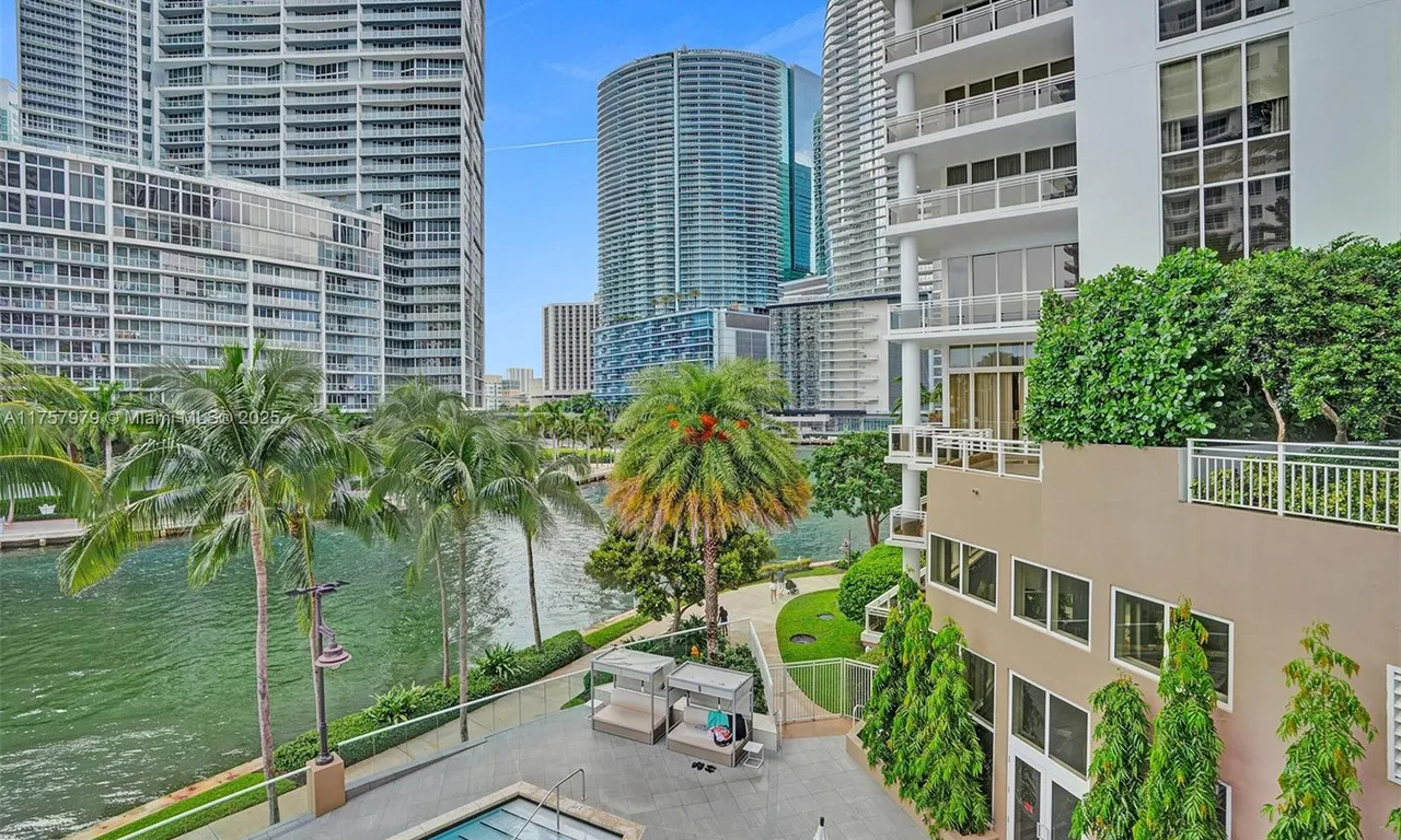 901 Brickell Key Blvd # 1505, Miami FL 33131