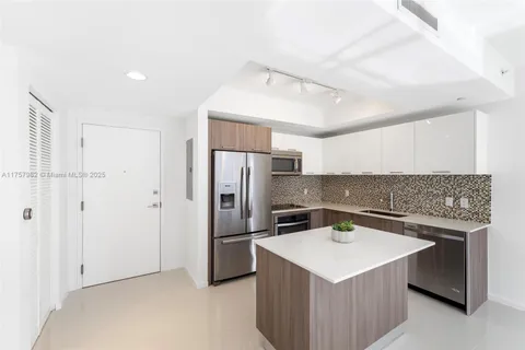 5300 NW 85th Ave # 303, Doral FL 33166