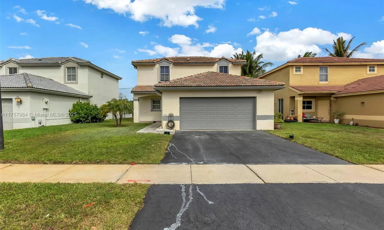 1831 NW 184th Ter, Pembroke Pines FL 33029