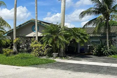 22712 SW 113th Place, Miami FL 33170